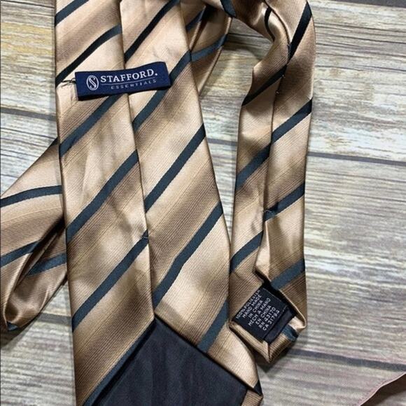 Stafford Essentials Tan/Brown Striped tie - Picture 5 of 5
